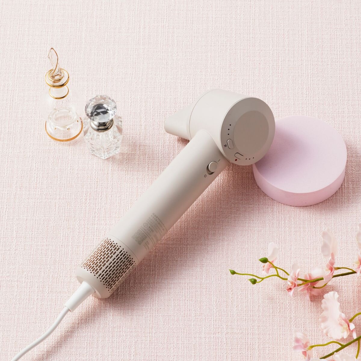 【ニトリ デコホーム】マイナスヘアケアドライヤー